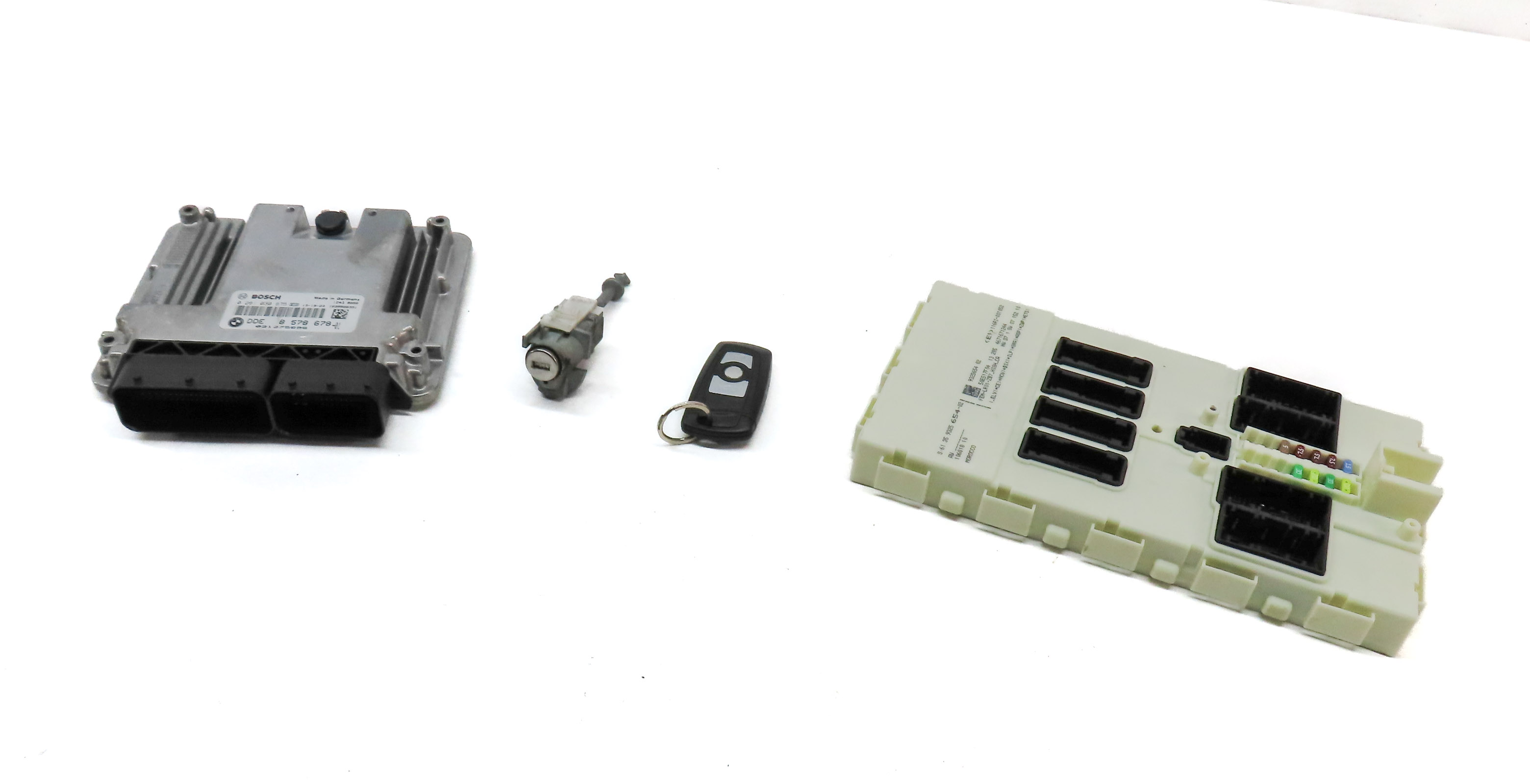 14-17 BMW 328i X3 (F25 F30) 2.0L N47T DIESEL ECM DME IMMOBILIZER MODULE KEY SET — exact item pictured